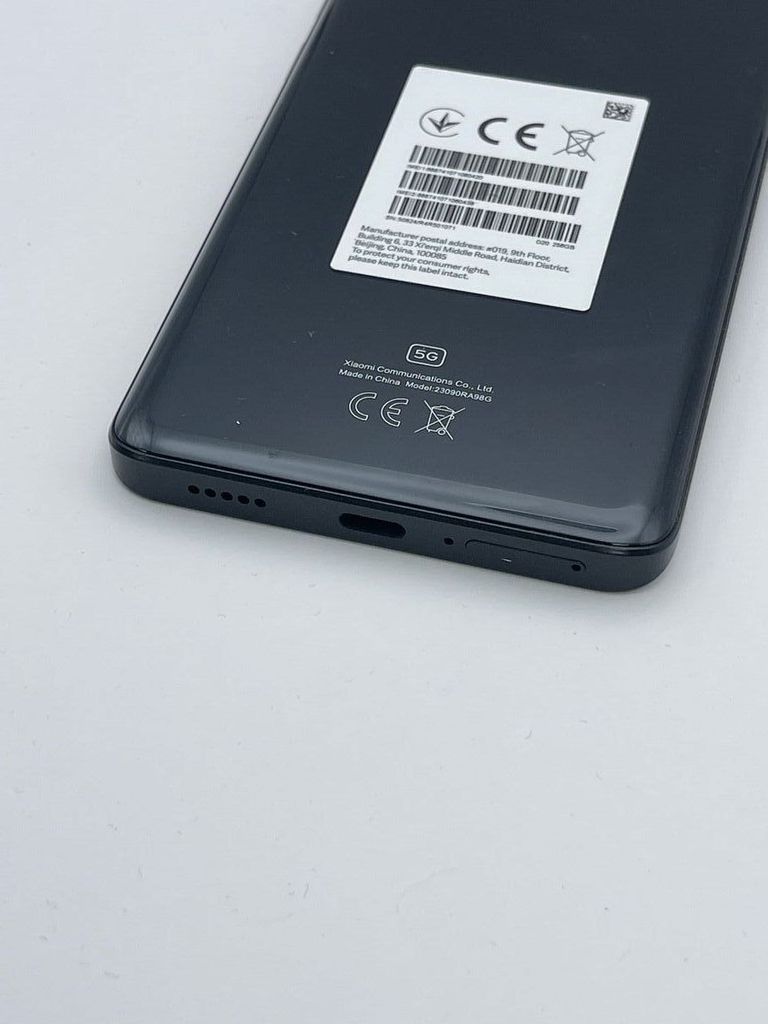 Дешиво Xiaomi redmi note 13 pro+ 5g 8/256gb с ломбарда