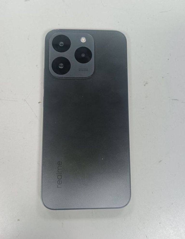 Купити Realme 15t 12/256gb Б/У