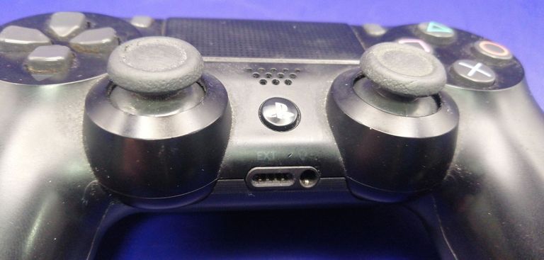 Распродажа Sony dualshock 4, продавец Техноскарб