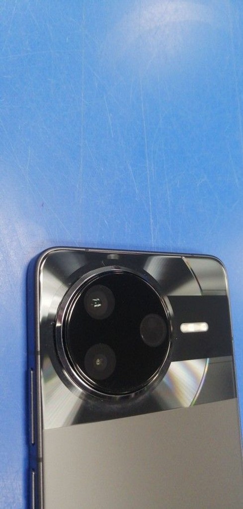 Poco F7 Pro 12/256GB Black Код:01-200937439. Изображение 9