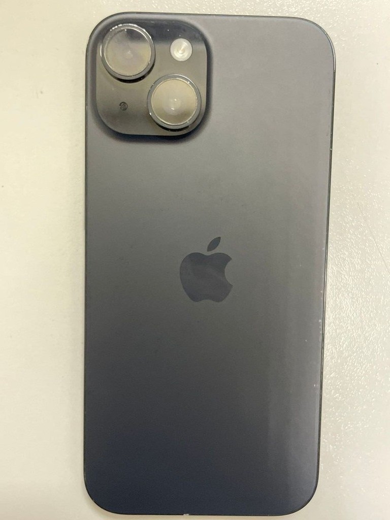 Купити Apple iPhone 15 128GB Green Б/У