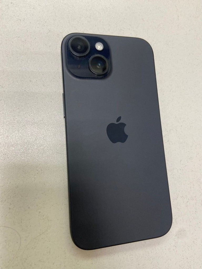 Купить Apple iPhone 15 128GB Green Б/У