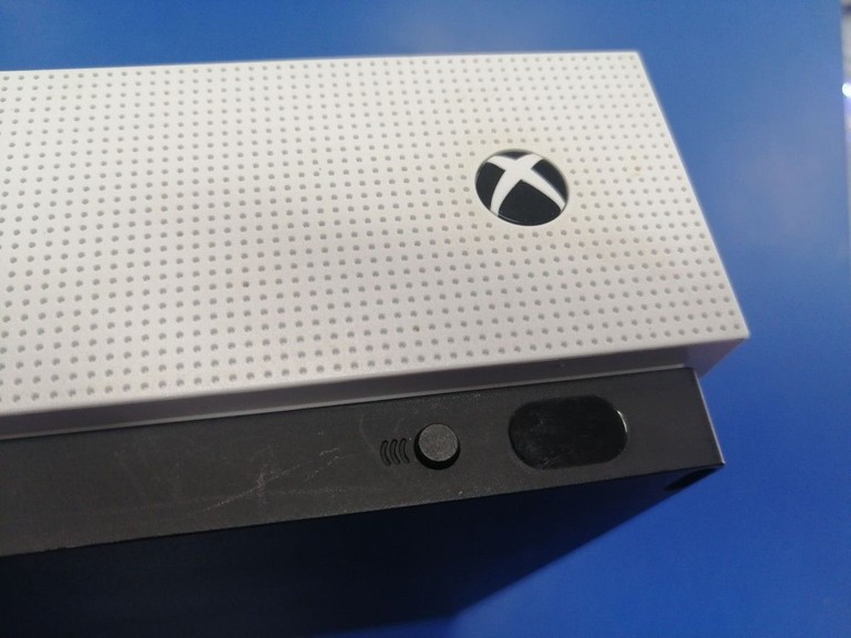 Microsoft Xbox One S 1TB Код:01-200950408. Зображення 7