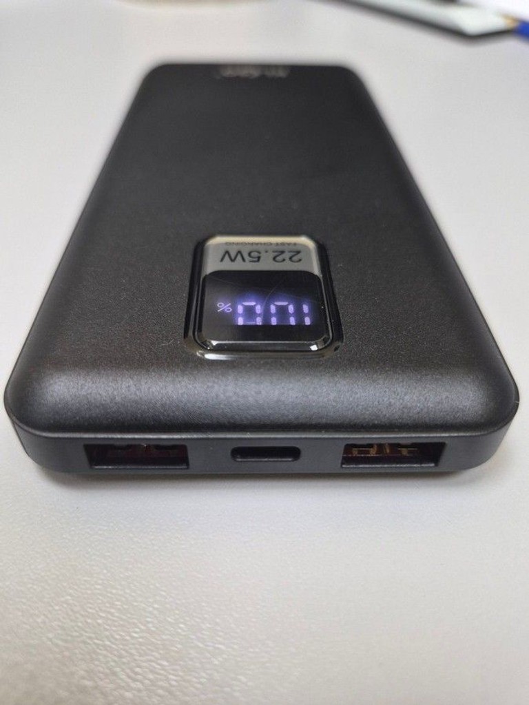 Дешево Klgo kp-43 10000mah 22.5w з ломбарду