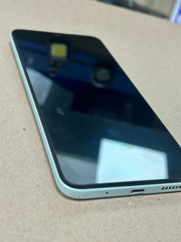 Дешиво Xiaomi redmi 12c 3/32gb с ломбарда