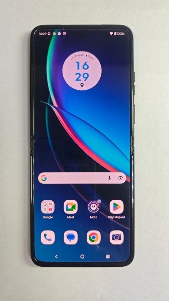 Объявление Motorola razr plus 2023 8/256gb Б/У