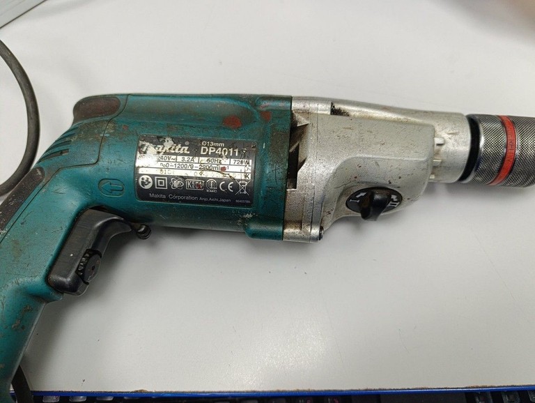 Оголошення Makita DP4011 Б/У