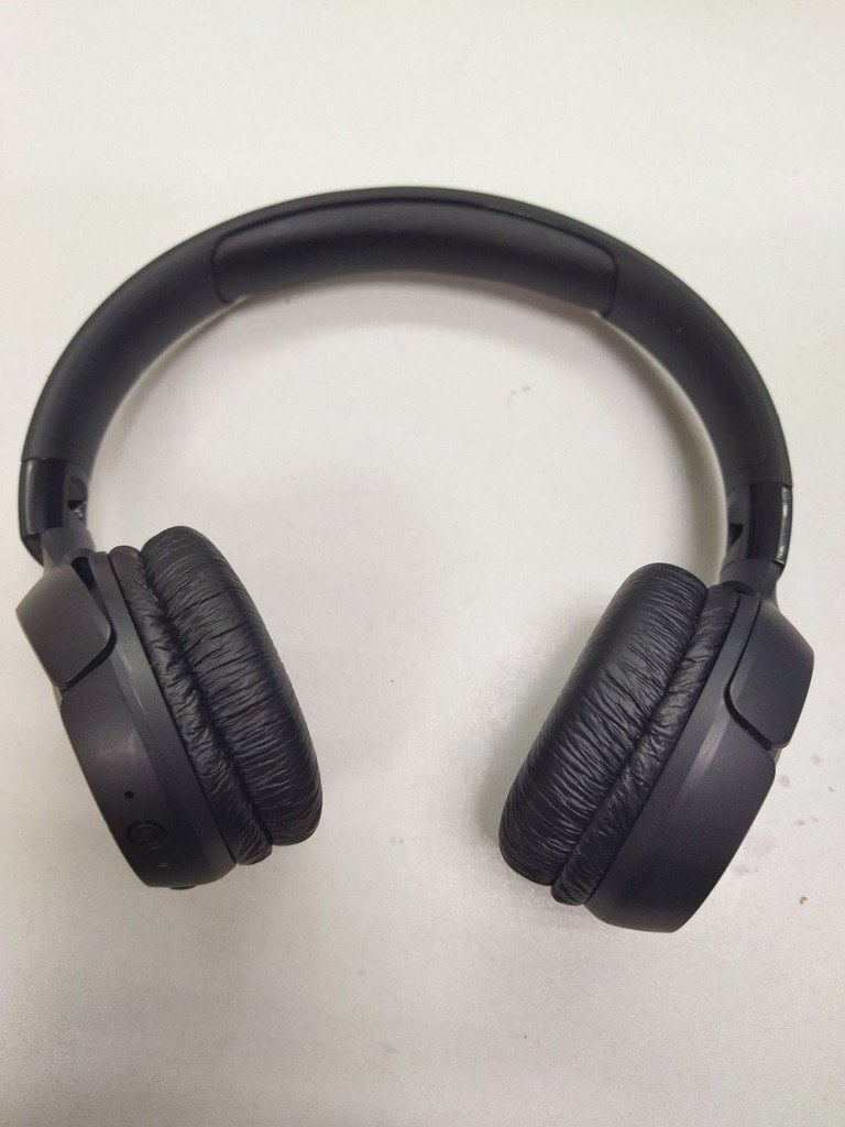 Дешиво Jbl tune 520bt с ломбарда