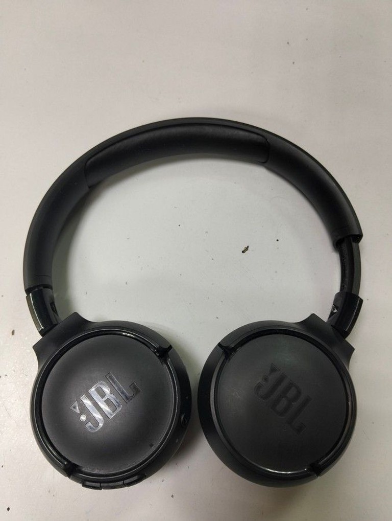 Оголошення Jbl tune 520bt Б/У