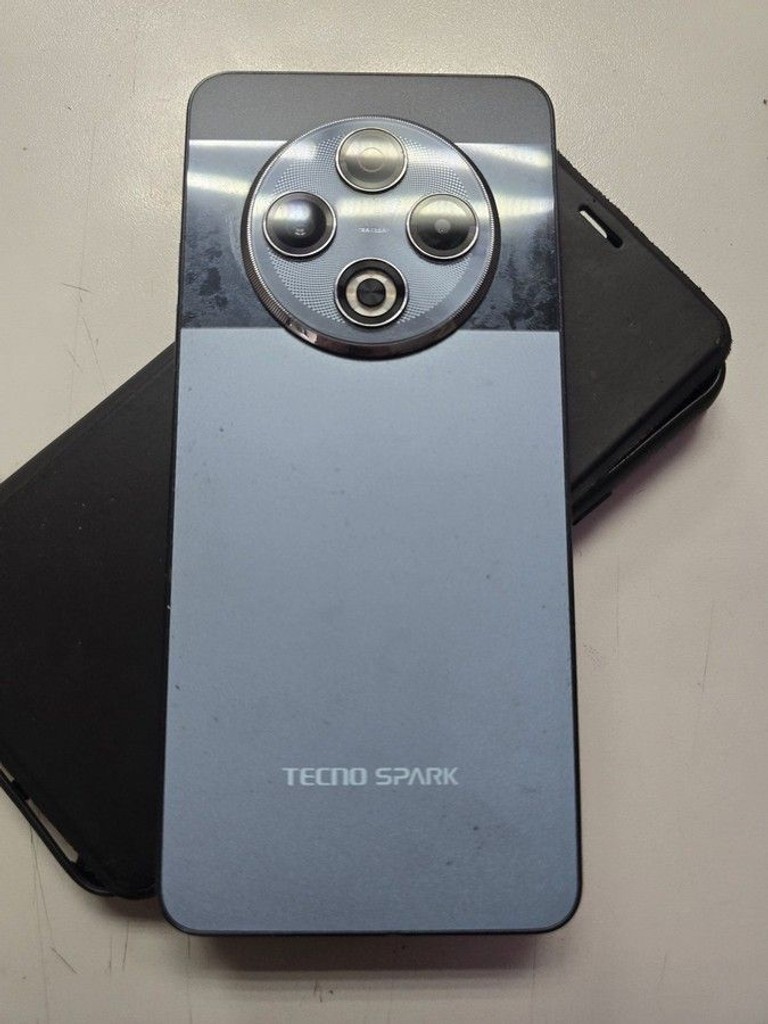 Оголошення Tecno spark 30 kl6 8/256gb Б/У