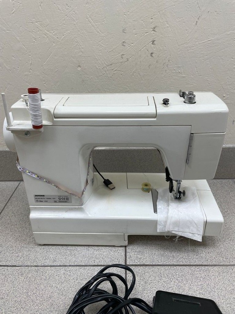 Распродажа Janome LE22 (L394), продавец Техноскарб