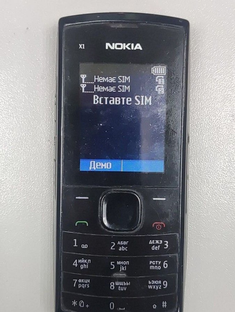Купити Nokia x1-01 Б/У