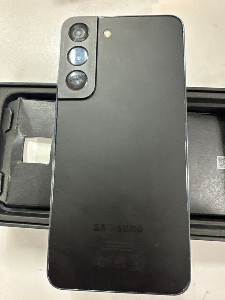 Оголошення Samsung galaxy s22 8/256gb Б/У