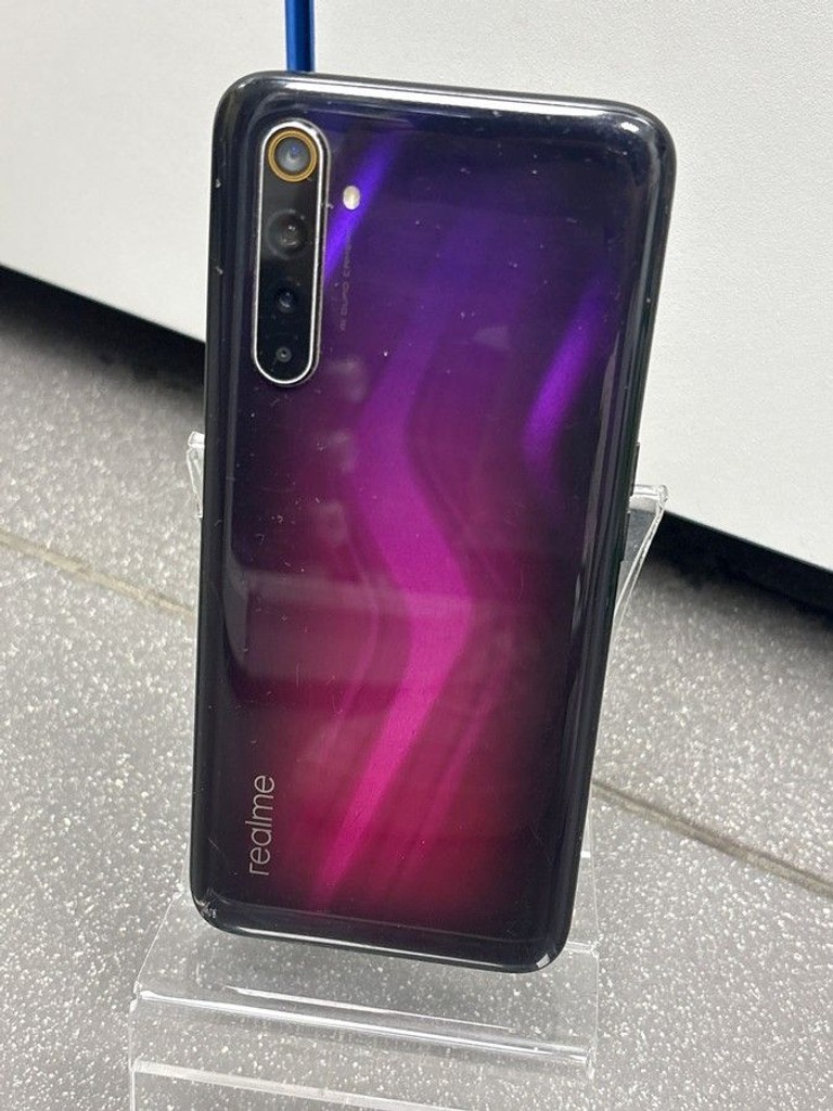 Купити realme 6 Pro 8/128GB Red Б/У