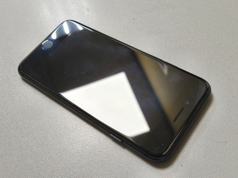 Apple iphone 7 32gb Код:01-201036025. Зображення 6