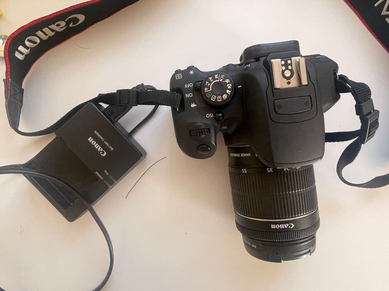 Canon EOS 700D kit (18-55mm) EF-S IS STM (8596B031) Код:null. Зображення 4