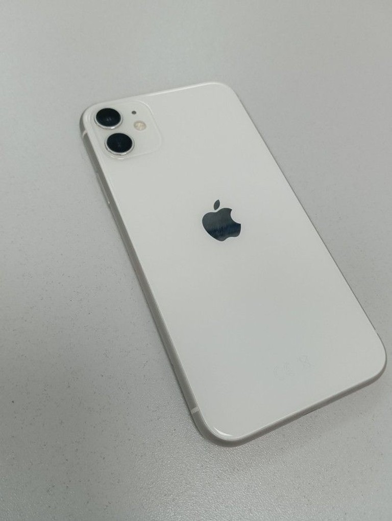Купити Apple iphone 11 64gb Б/У