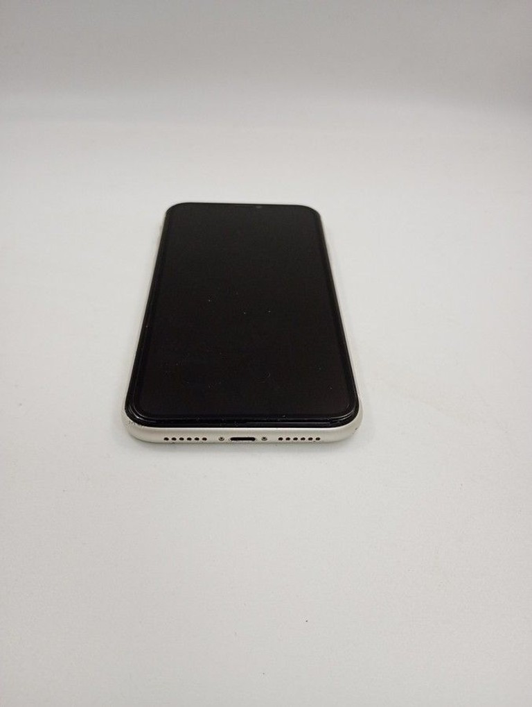 Розпродаж Apple iphone 11 64gb, продавець Техноскарб