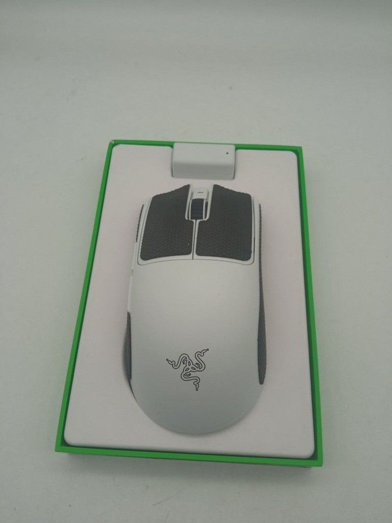 Купити Razer Viper V3 PRO Wireless Black (RZ01-05120100-R3G1) Б/У