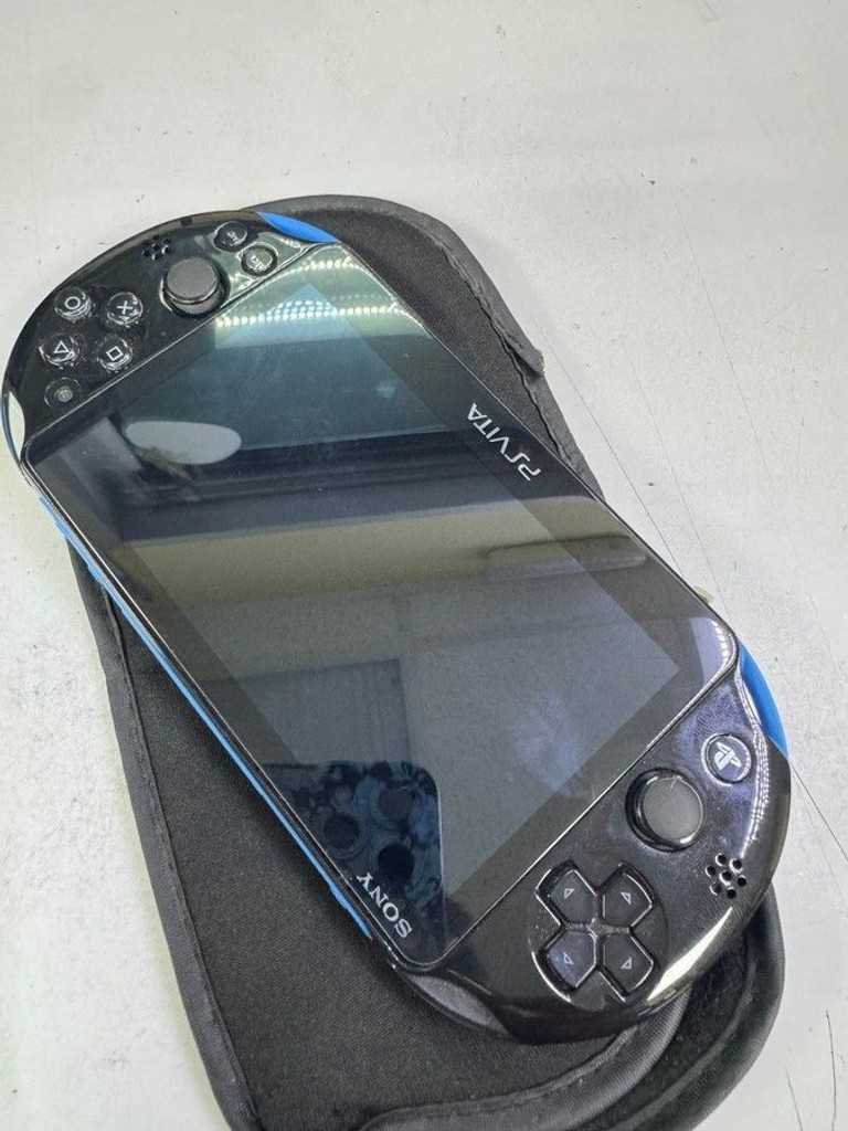 Sony playstation vita slim Код:01-201064331. Зображення 6