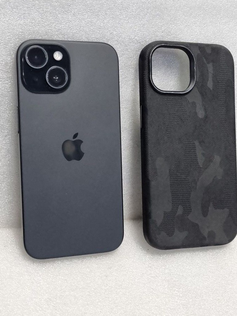 Apple iPhone 15 128GB Green Код:01-201070677. Зображення 5