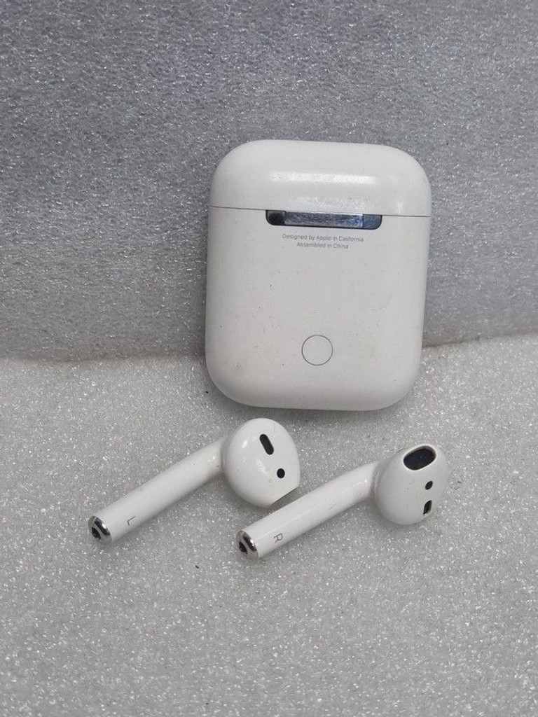 Дешиво Apple airpods 2nd generation a1602, a2031, a2032 с ломбарда
