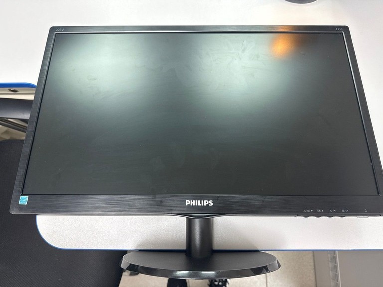 Розпродаж Philips 223V5LSB2/62, продавець Техноскарб