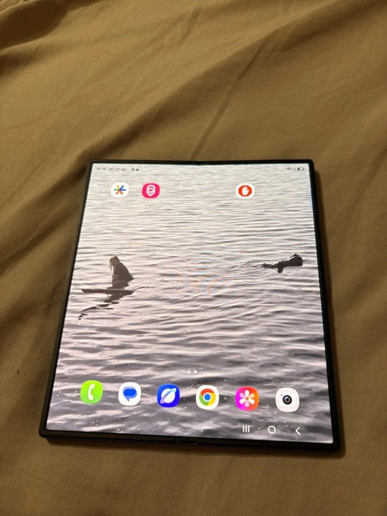 Объявление Samsung Galaxy Fold6 12/256GB Navy (SM-F956BDBB) Б/У