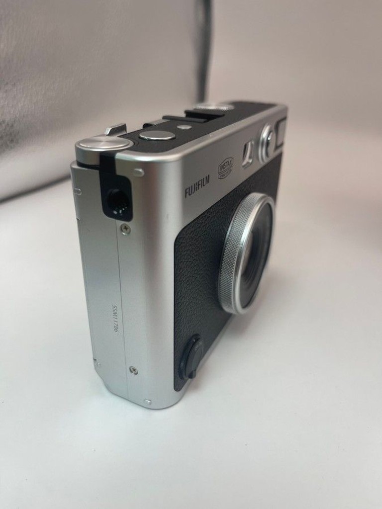 Дешево Fujifilm instax mini evo з ломбарду
