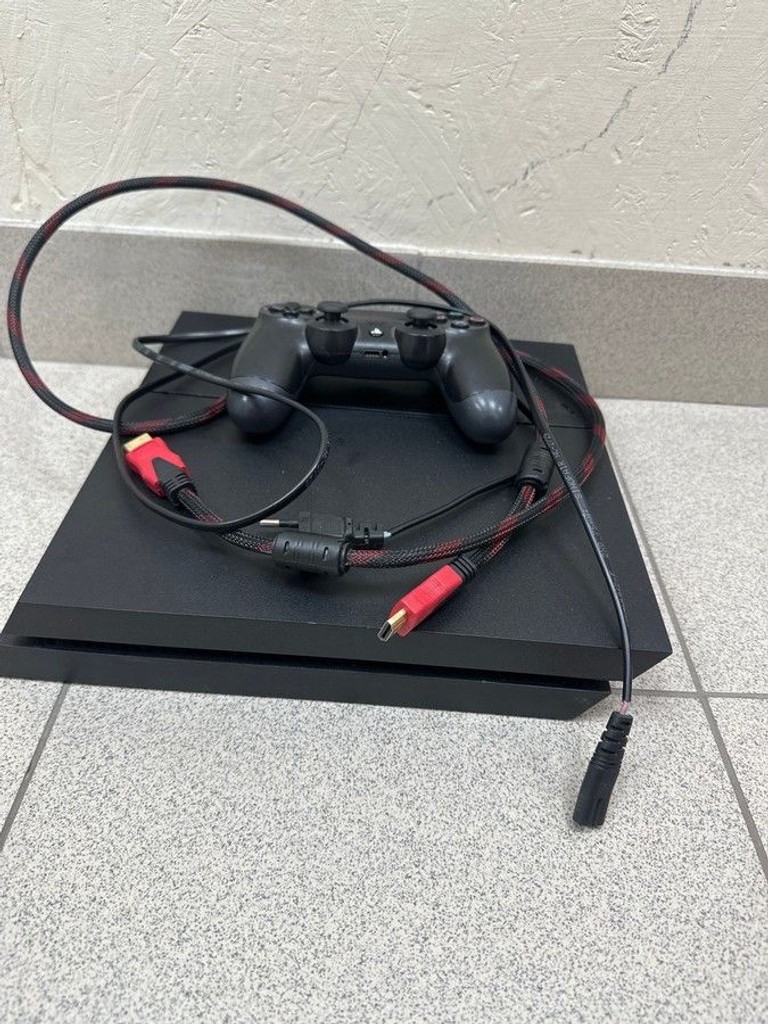 Дешиво Sony playstation 4 500gb с ломбарда