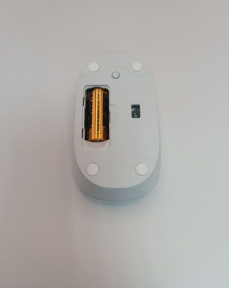 Дешево Logitech m196 bluetooth з ломбарду