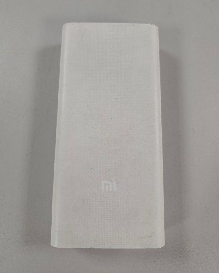 Купить Xiaomi mi power bank 3 20000 mah usb-c 18w Б/У