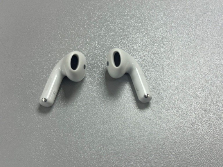 Apple airpods 4 with active noise cancellation Код:01-201123720. Зображення 11