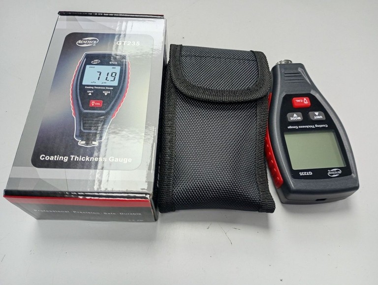 Дешево Benetech GT235 з ломбарду