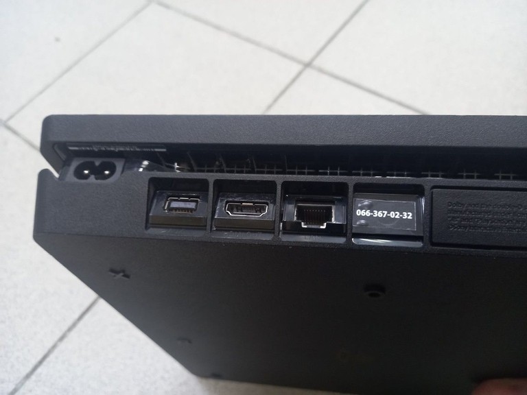 Розпродаж Sony PlayStation 4 Slim 1TB Black, продавець Техноскарб