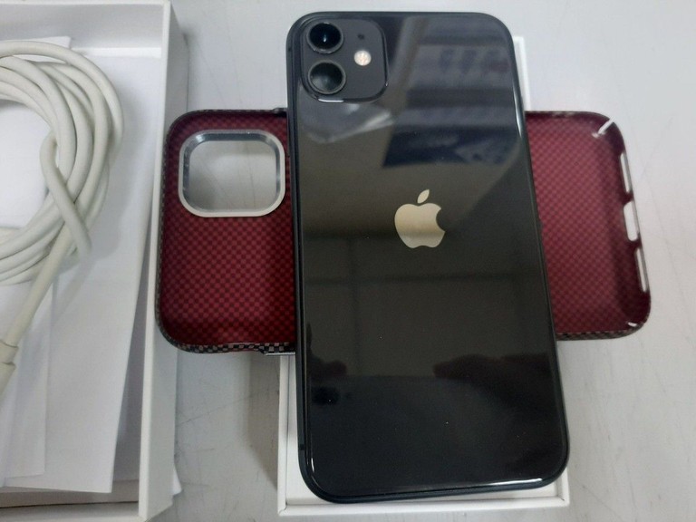 Купити Apple iphone 11 64gb Б/У