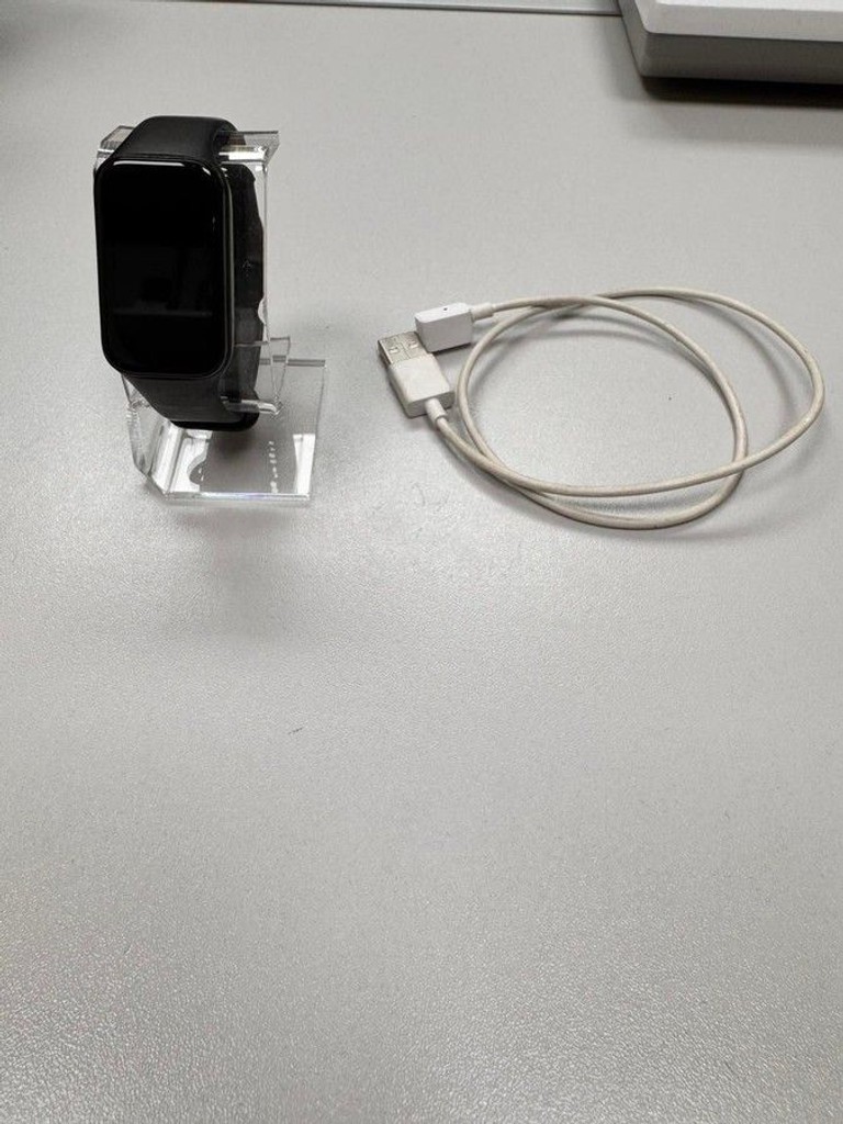 Оголошення Xiaomi mi smart band 8 active Б/У