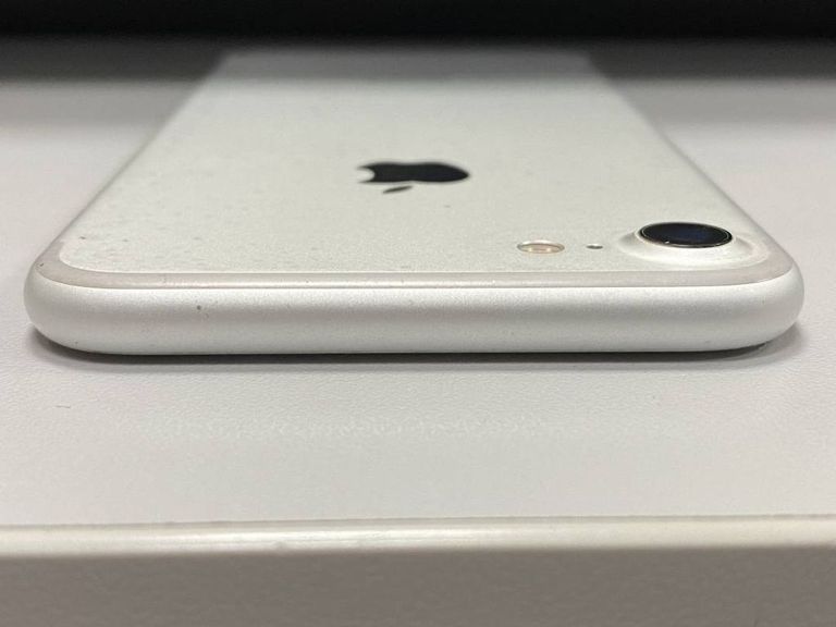 Apple iphone 7 32gb Код:01-19323151. Изображение 7