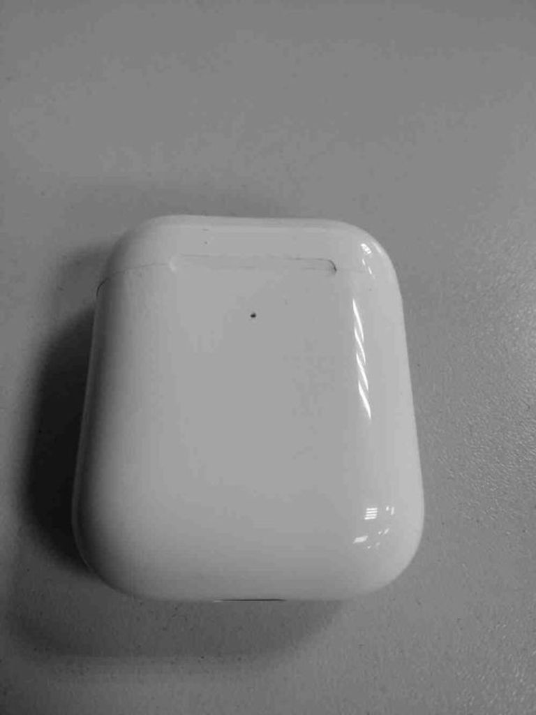 Apple airpods 2 gen a1602.a2032+a2031 2019г. Код:2000002769354. Изображение 4