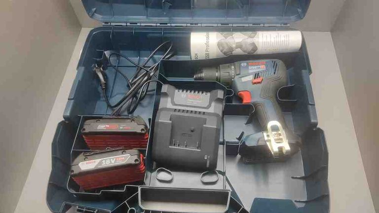 Купить Bosch gsr 18v-50 1акб + зу Б/У
