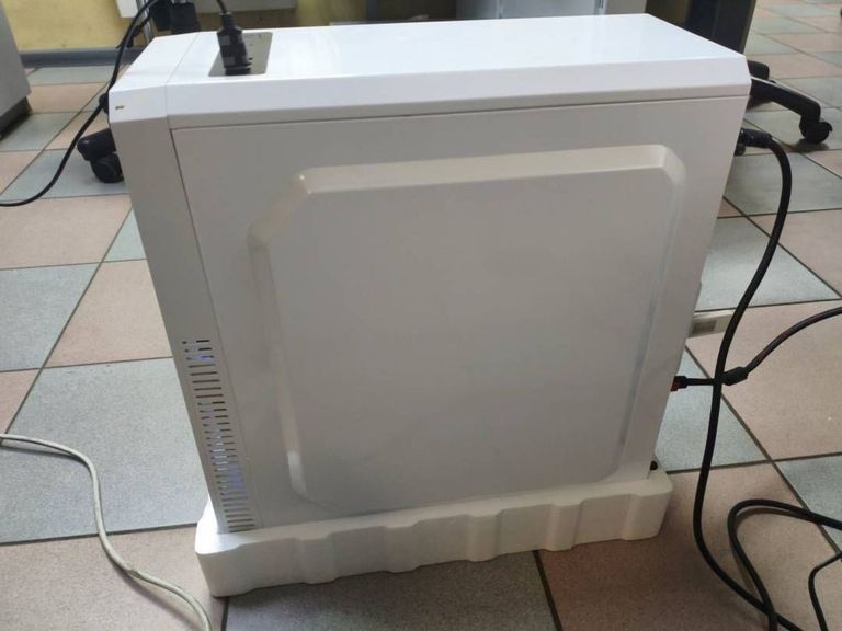 Распродажа Пк intel xeon e3-1240 v3/ram 16 gb/hdd 1000 gb/ssd 128 gb/nvidia gtx 1080 (geforce) 8gb gddr5x 256bit, продавец Техноскарб