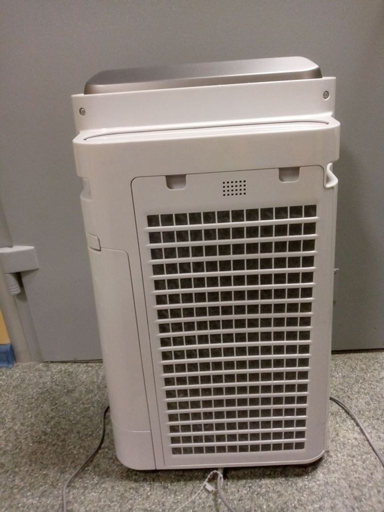 Оголошення Sharp UA-HD60E-L Б/У