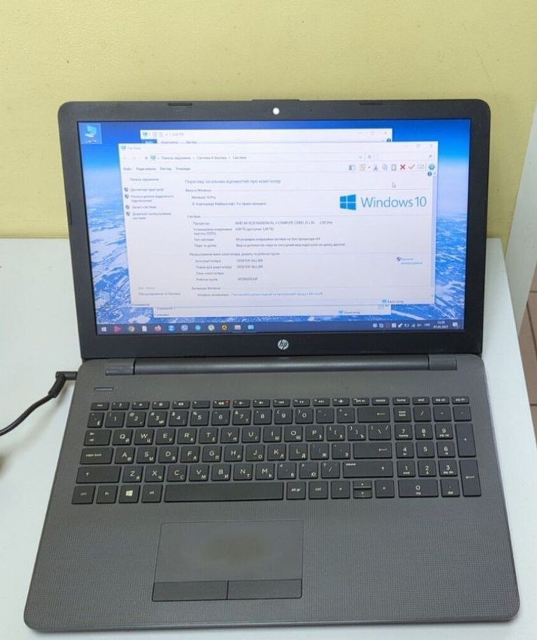 Купить Hp екр 15,6"/ amd a6 9220/ ram4gb/ ssd240gb/ radeon r4 Б/У