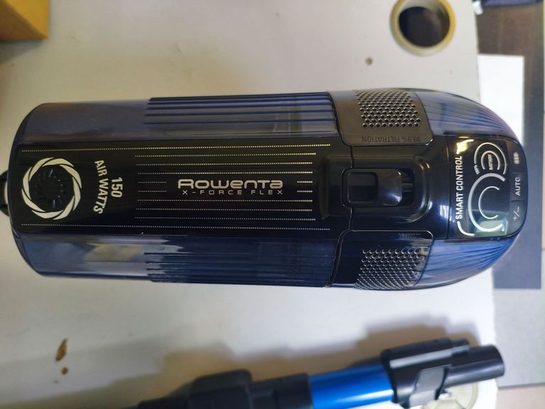 Купить Rowenta X-Force Flex 12.60 Auto Aqua RH98C0WO Б/У