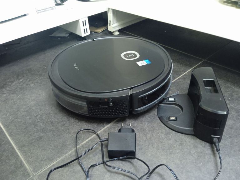 Купити Ecovacs DEEBOT U2 PRO Black (DGN22-74EC) Б/У