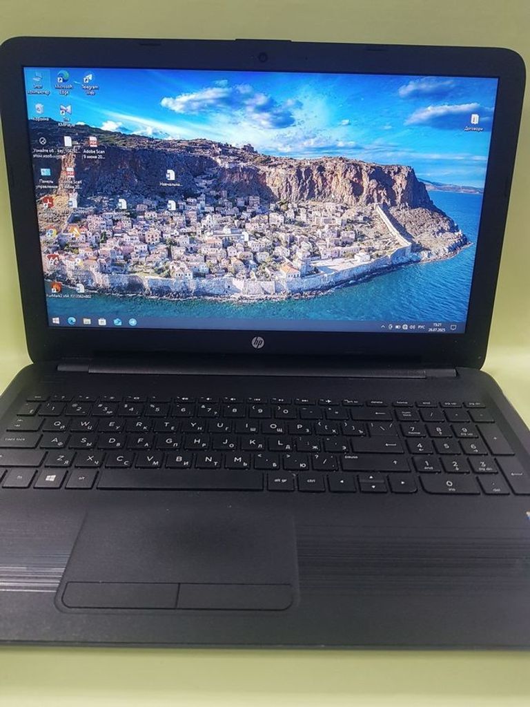 Купить Hp 15/core i3 5005u ddr3/8gb ddr3/hdd *відсутній/ssd 240 gb/radeon r5 m330 Б/У