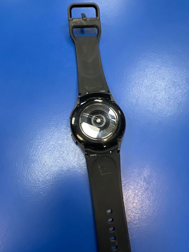 Объявление Samsung galaxy watch4 40mm sm-r860 Б/У