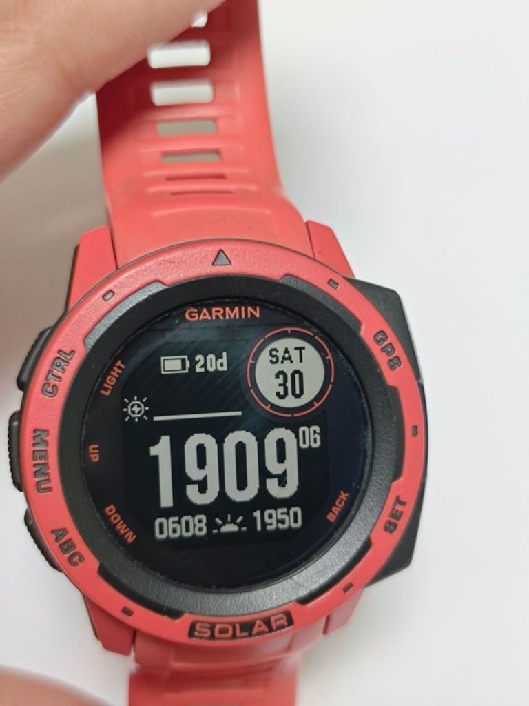 Купить Garmin instinct solar flame Б/У