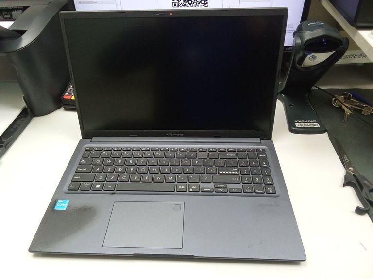 Оголошення Asus 15/core i3-1215u ddr5/8gb ddr4/hdd *відсутній/ssd 256 gb/*інтегрована Б/У