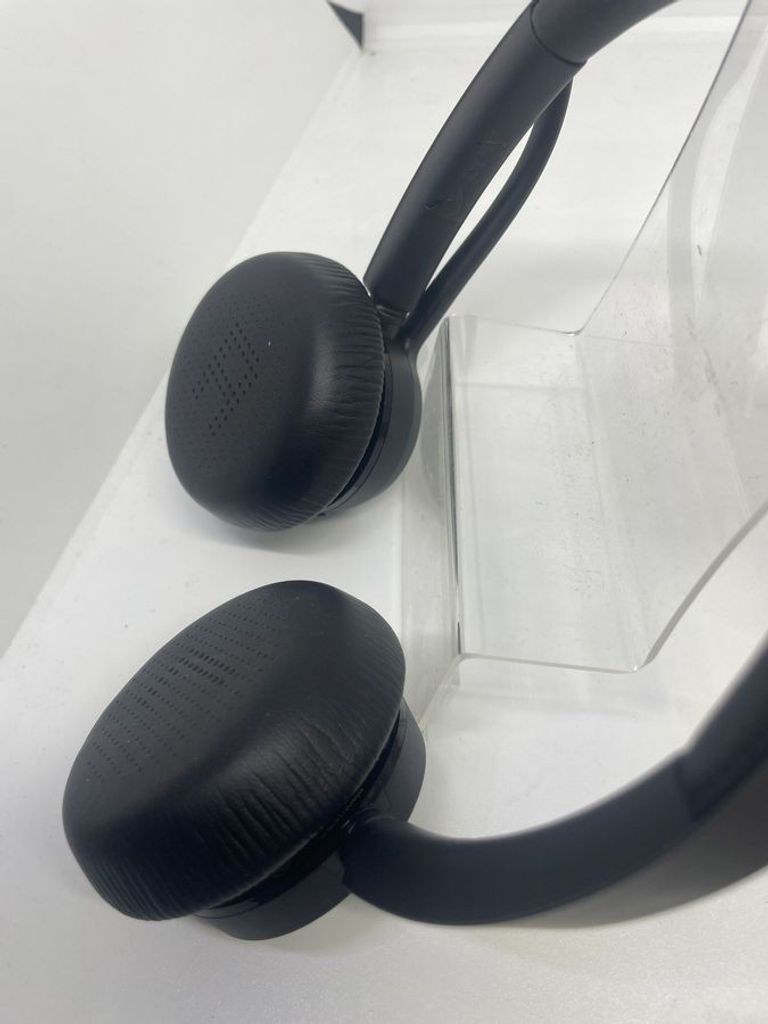 Дешиво Plantronics poly voyager 4320 uc с ломбарда